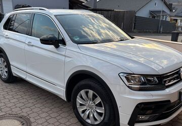 VW Tiguan 62.500 km 27.500 &euro; Lobsing 85104