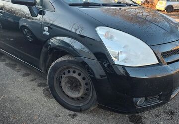 Toyota Corolla Verso 226.000 km 2.599 &euro; Neuburg an der Donau 86633