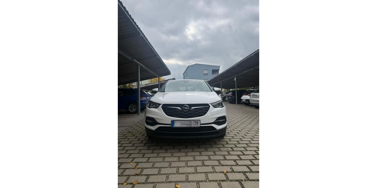 Opel Grandland (X) 31.000 km 13.990 &euro; Neuburg an der Donau 86633