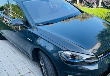 VW Golf 57.300 km 14.900 &euro; Neuburg 86633