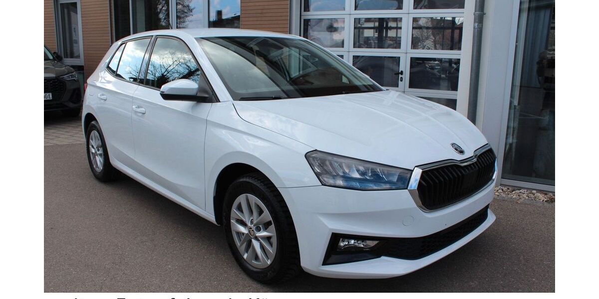 Skoda Fabia 23.500 km 15.590 &euro; Ingolstadt 85055