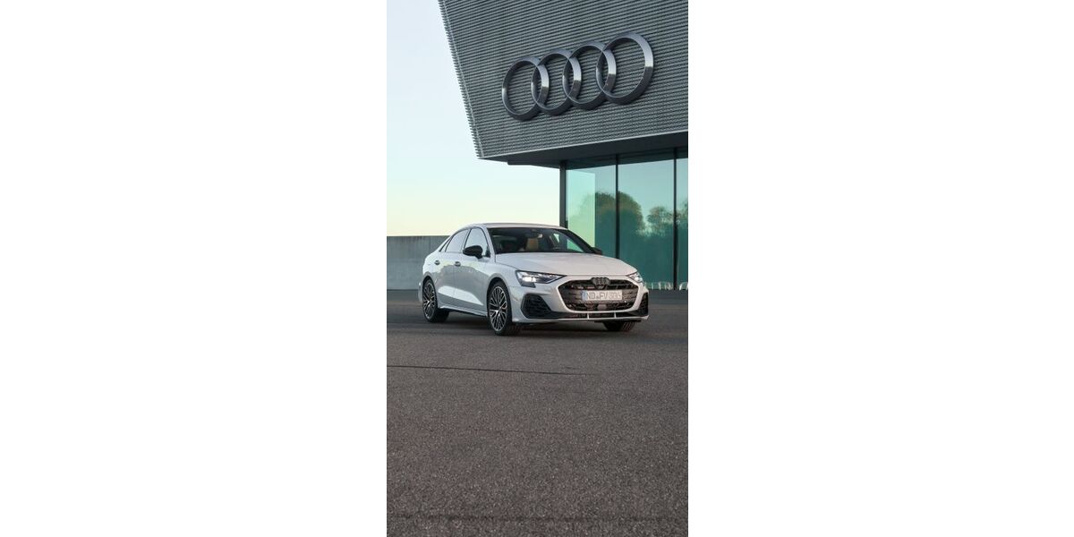 Audi S3 13.000 km 47.500 &euro; Königsmoos 86669