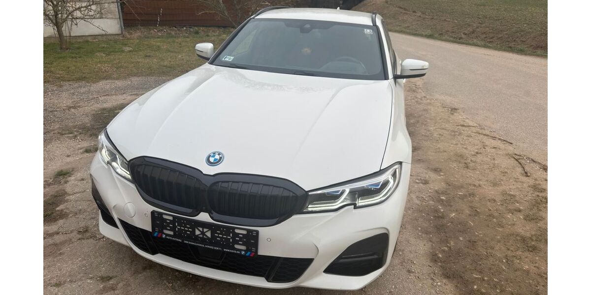 BMW 330 24.063 km 31.900 &euro; Pfaffenhofen 85276